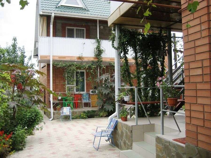 Ейск снять недорого жилье для отдыха у моря. Отдых в Ейске недалеко от моря. «Уютный» ГОСТЕВОЙ ДОМ