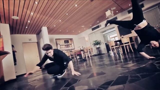 Танцы - плавное движение камеры по горизонтали смотреть онлайн