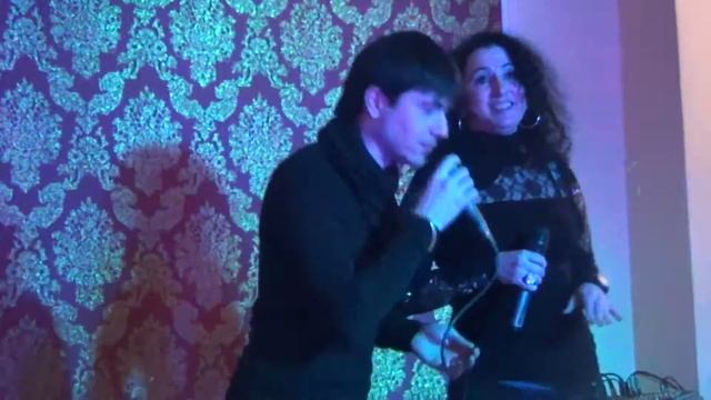 Музыканты в Москве.Манвел и Эмма -Подожди не спеши. смотреть онлайн