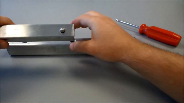 Installing Locking Button in Telescoping Tube смотреть онлайн