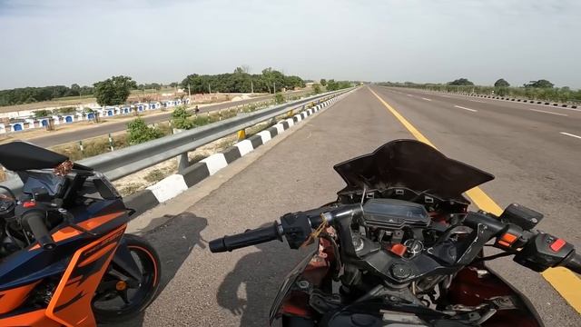 New KTM RC390 VS Pulsar RS400  Most Demanded on YouTube?