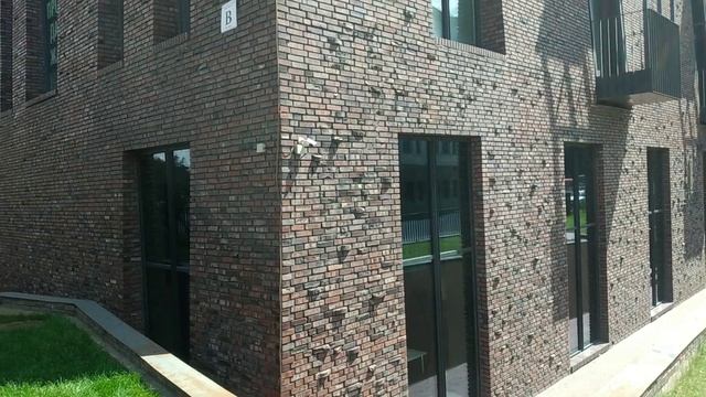 облицовка пережжёным кирпичём.