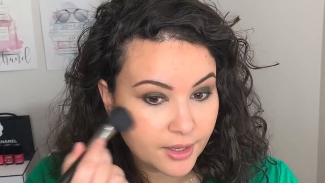CHANEL BLURRY GREEN SMOKEY EYE LOOK смотреть онлайн