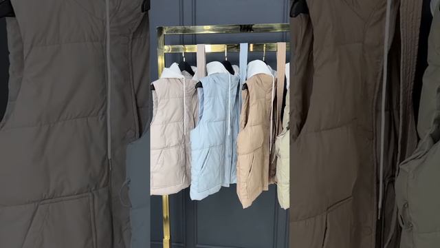 Жилетки (жилеты) с капюшоном смотреть онлайн