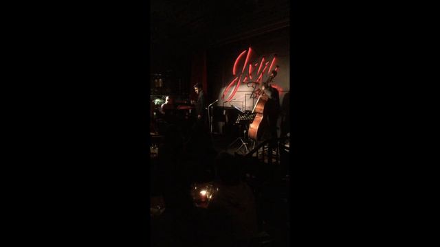 Embraceable You - Atrin Madani live at Jazz Bistro, TO смотреть онлайн
