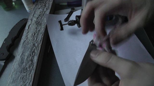 Benchmade Griptilian 551 - разборка ножа, внутренности, подгонка смотреть онлайн