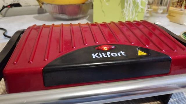 Лучшее приспособление для кухни! Обзор бутербродницы Kitfort KT-1609 смотреть онлайн