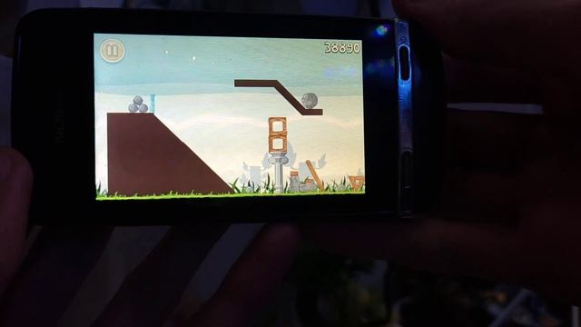 Angry birds on Nokia Asha 311 смотреть онлайн