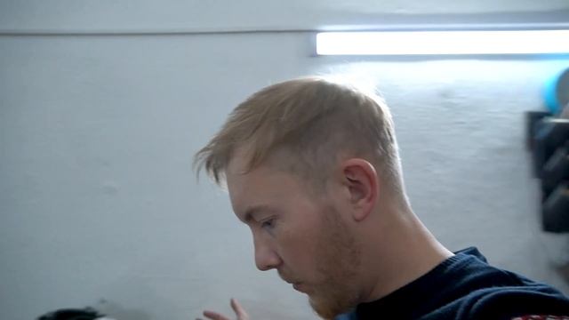 Как Удалить Хром за 30 сек?Окраска Масок Фар в Черный Цвет!Своими Руками!Простой Способ! смотреть онлайн