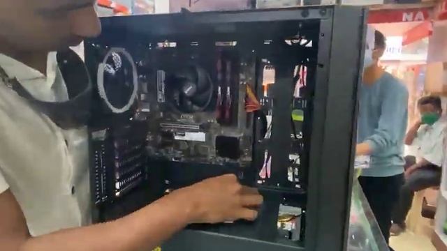 ULTIMATE CUSTOM GAMING PC WITH GTX NVIDIA смотреть онлайн