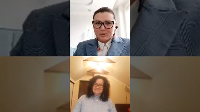 Как сохранить мир в семье, когда друг у друга на головах? смотреть онлайн