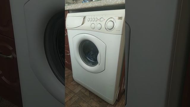 Стиральная машина Маргарита 2000 аристон смотреть онлайн