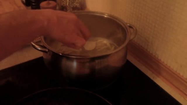 Паста с лососем, цукини и томатным соусом