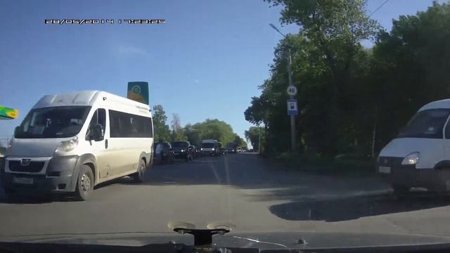 Невнимательная мамаша смотреть онлайн