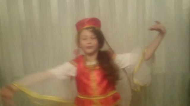 Азербайджанский народный танец "Сары Гелин" смотреть онлайн