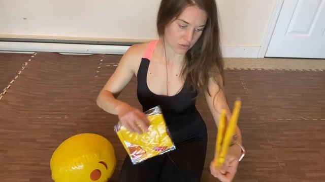 ASMR | beach ? ball sound | blowing ? tapping n scratching смотреть онлайн