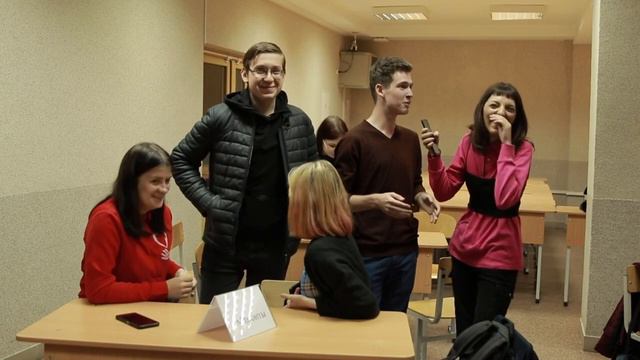 Репортаж "Я ТОЛЬКО СПРОСИТЬ" | Турнир по настольным играм "В ЧЁМ ФИШКА?" смотреть онлайн
