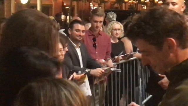 Christian Borle at the Little Shop of Horrors stage door смотреть онлайн