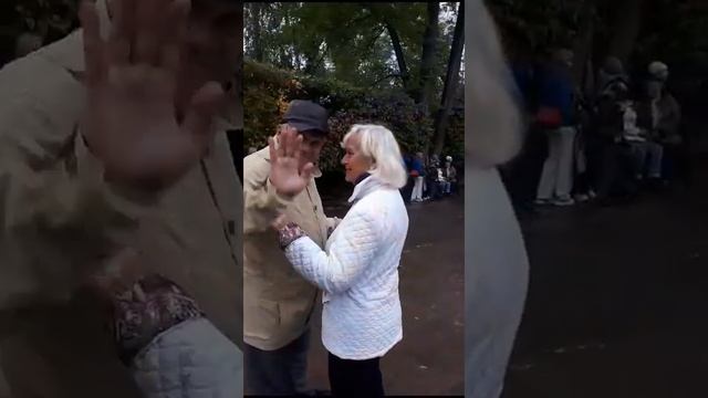 танцы кому заа!..! Саранск. парк Пушкина. 9 сентября 2023 год. смотреть онлайн