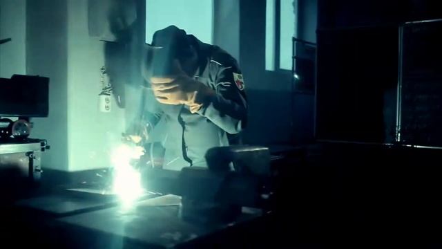 "Я люблю свою работу" -Сварщик, 2014г. смотреть онлайн