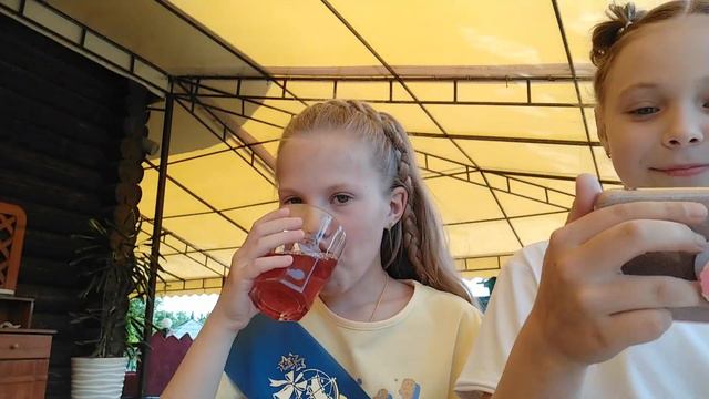 Выпускной//VLOG//Прощай начальная школа// смотреть онлайн
