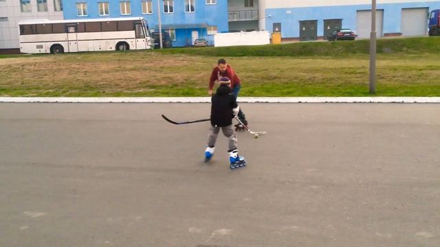 Хоккей на роликах тренировка смотреть онлайн