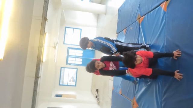 Accrogym Hedi A, Youssef, Walid, Mehdi смотреть онлайн