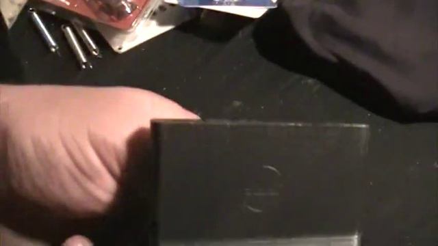 Squier Standard Strat - Episode 2 - Tremolo Blocks смотреть онлайн