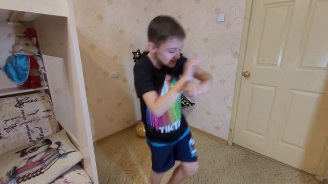 Gayazov$ Brother$ & Руки Вверх — Ради танцпола - Танец