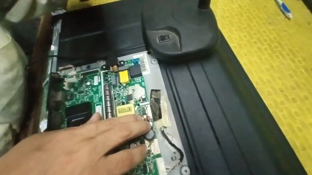 how to repair a led tv with auto shut off... смотреть онлайн