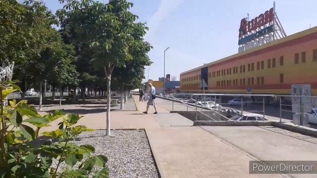 Ашан, оранжевый базар. Заводской район. смотреть онлайн