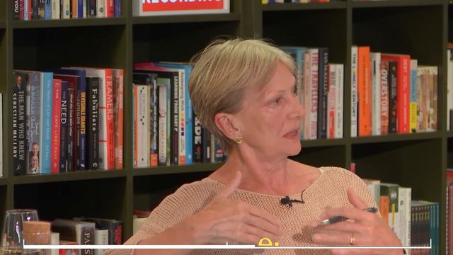 Making sense of hidden Chinese influence, with Poppy Sebag-Montefiore смотреть онлайн