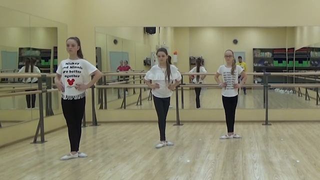 Шансик Занимаемся дома Позиции + флажок смотреть онлайн