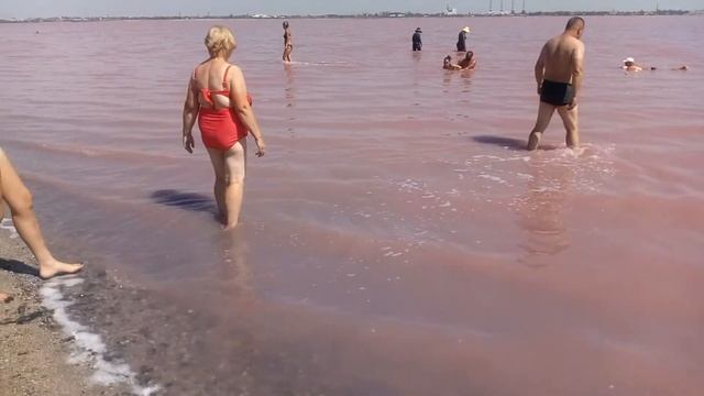 Сакское грязевое озеро. смотреть онлайн