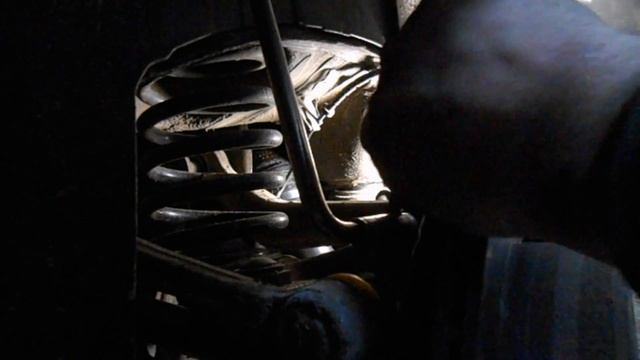 Ремонт подвески. Замена задней подвески BMW 520. смотреть онлайн