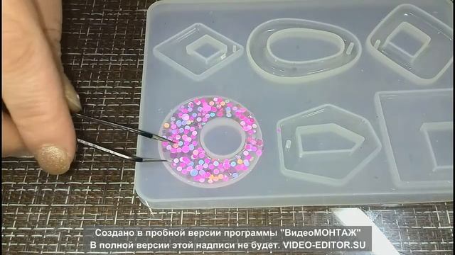 Создаём кулон и серьги из эпоксидной смолы!!! смотреть онлайн