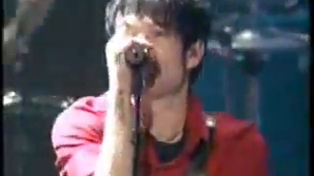 SUM 41-Still Waiting смотреть онлайн