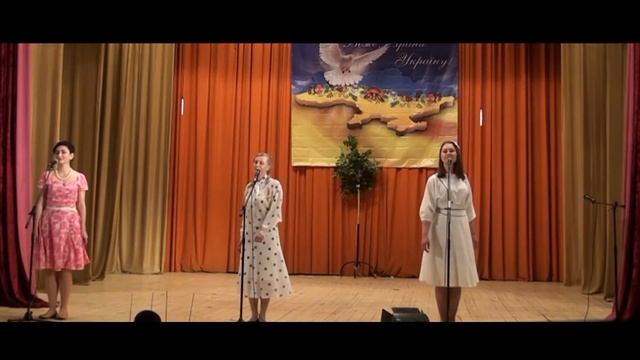 На позицию девушка провожала бойца смотреть онлайн