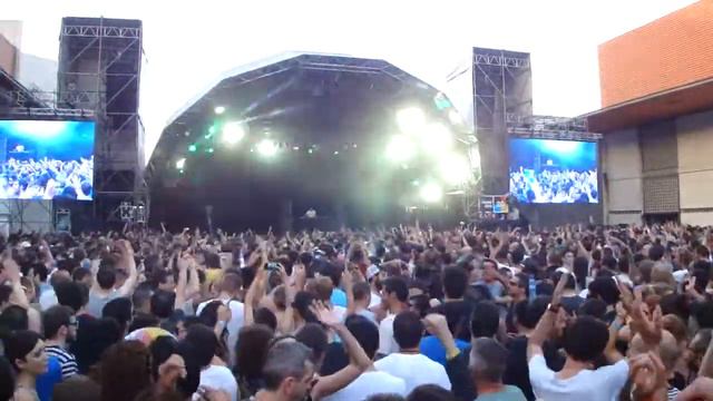 Laurent Garnier @ Sónar 2013 playing Hardfloor смотреть онлайн