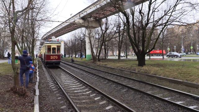 Московский Парад очень душевных ретро-трамваев - 16 апреля 2022 / Retro tram in Moscow 2022 смотреть онлайн