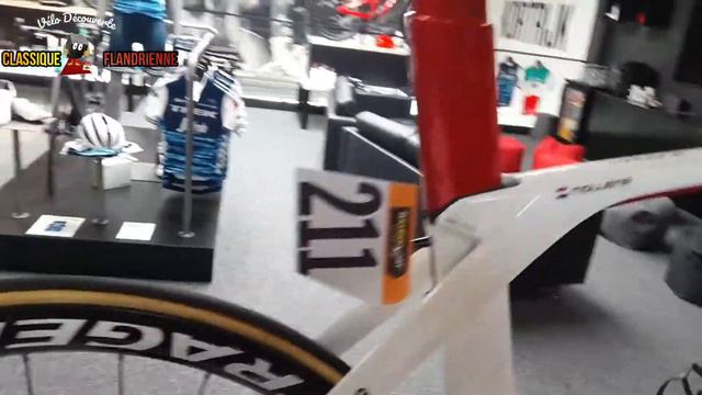 VELO BAUKE MOLLEMA /TREK MADONE SLR смотреть онлайн
