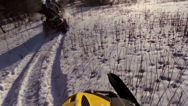 Квадроцикл CFMoto X8 на резине Gorilla зимой по снегу + Снегоход BRP Tundra смотреть онлайн