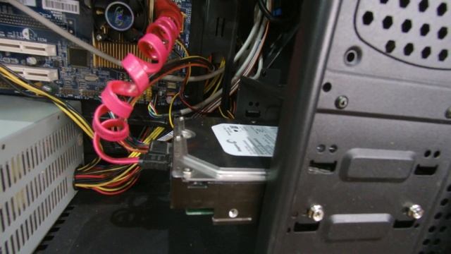 4 ядра, которые не тащат / Phenom X4 9650 в играх / Процессор с AliExpress #НДБ #MaddyMurk