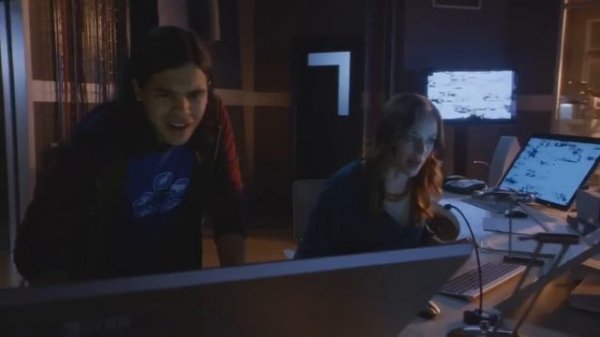 The Flash - vs. Reverse Flash, First Fight