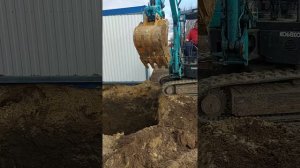 Копка ямы под Септик на з кольца.