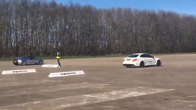 VMax200 Mercedes C63 Black series смотреть онлайн