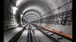 Есть ли ток на рельсах и откуда поезд метро берет электричество