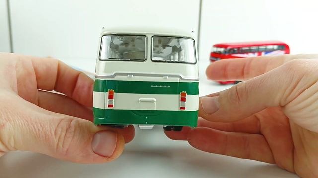 Автобусы ЛАЗ 695Р и Welly New London Bus смотреть онлайн