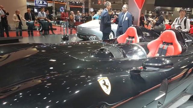 Ferrari Monza SP1 ed SP2 | V12 romantiche ed estreme a Parigi [ENGLISH SUB] смотреть онлайн