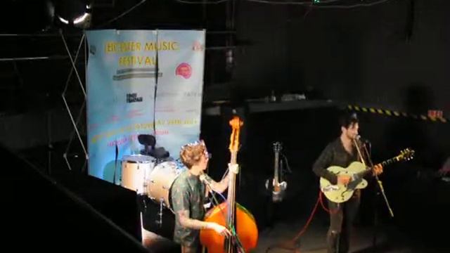 Strangler Figs смотреть онлайн